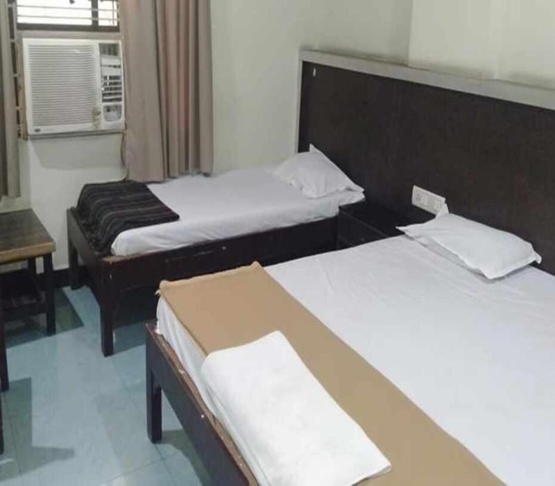 Iroomz Hoysala Residency بيلاري المظهر الخارجي الصورة